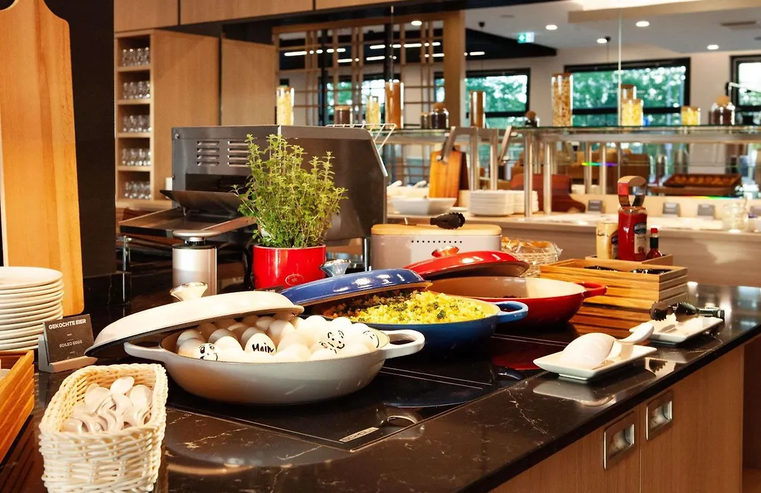 Ibis Hotel Berlin Airport-1